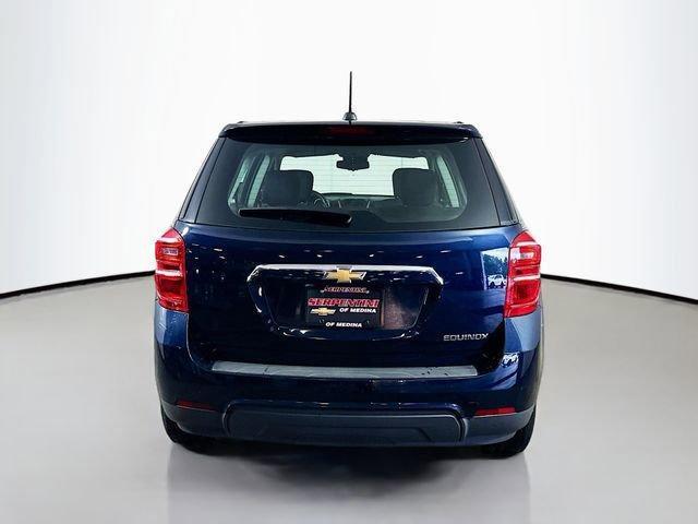 Photo of 2016 Blue Velvet Metallic Chevrolet Equinox