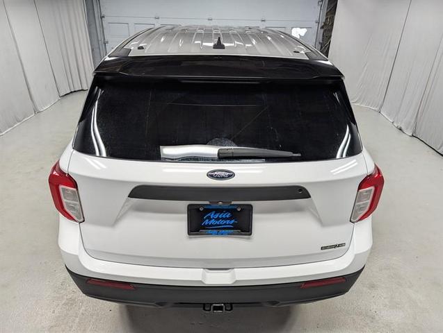 Photo of 2021 White Ford Utility Police Interceptor
