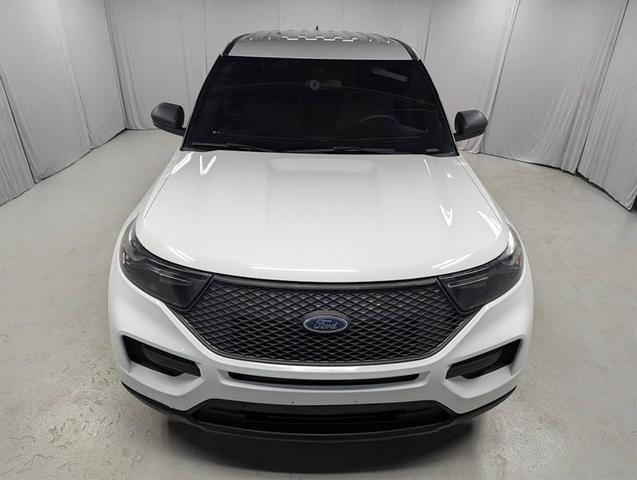 Photo of 2021 White Ford Utility Police Interceptor