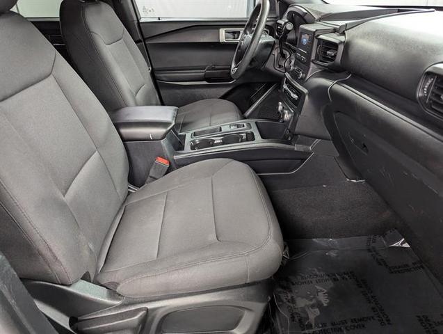 Photo of 2021 White Ford Utility Police Interceptor