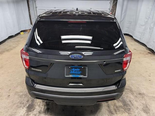 Photo of 2019 Black Ford Utility Police Interceptor