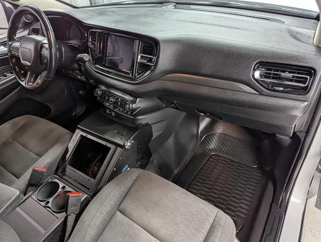 Photo of 2022 White Dodge Durango