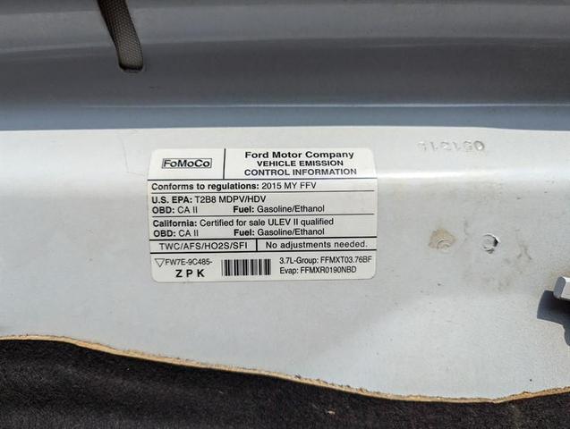 Photo of 2015 White Ford Transit-350