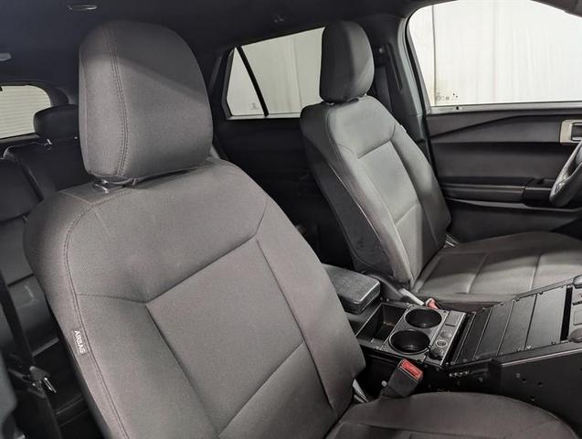 Photo of 2020 Blue Ford Utility Police Interceptor