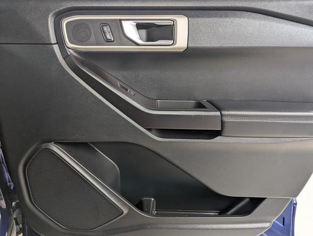 Photo of 2020 Blue Ford Utility Police Interceptor