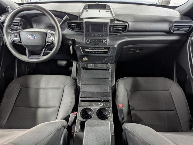 Photo of 2020 Blue Ford Utility Police Interceptor