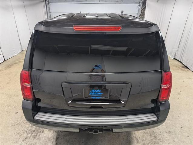 Photo of 2016 Black Chevrolet Tahoe
