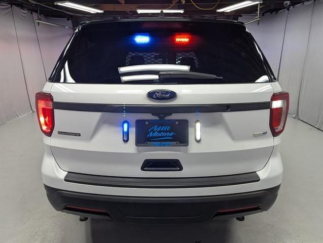 Photo of 2019 White Ford Utility Police Interceptor