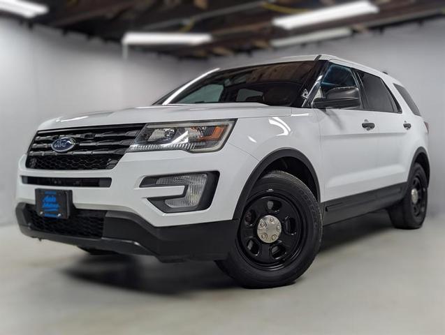 Photo of 2017 White Ford Utility Police Interceptor