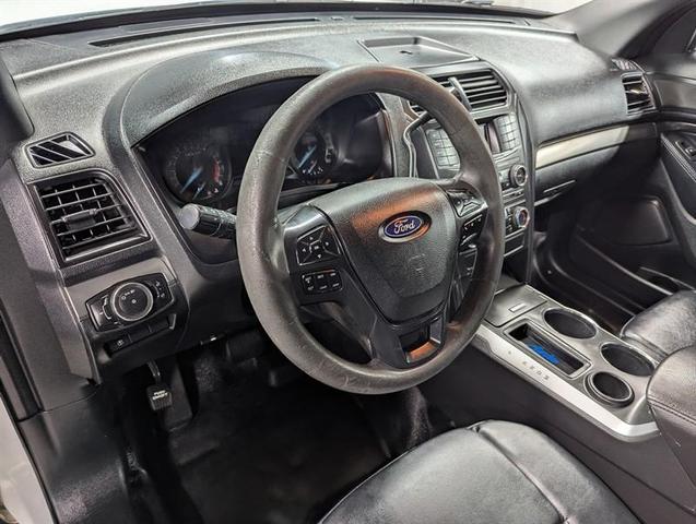 Photo of 2017 White Ford Utility Police Interceptor