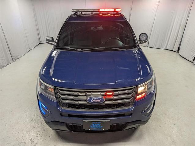 Photo of 2017 Blue Ford Utility Police Interceptor