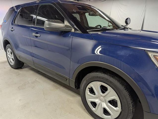 Photo of 2017 Blue Ford Utility Police Interceptor