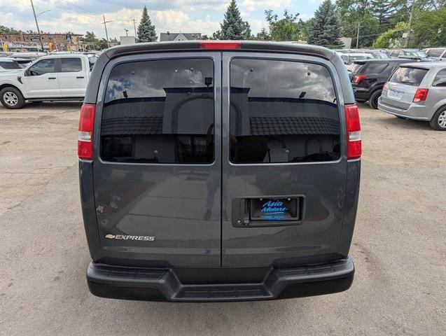 Photo of 2017 Gray Chevrolet Express 2500