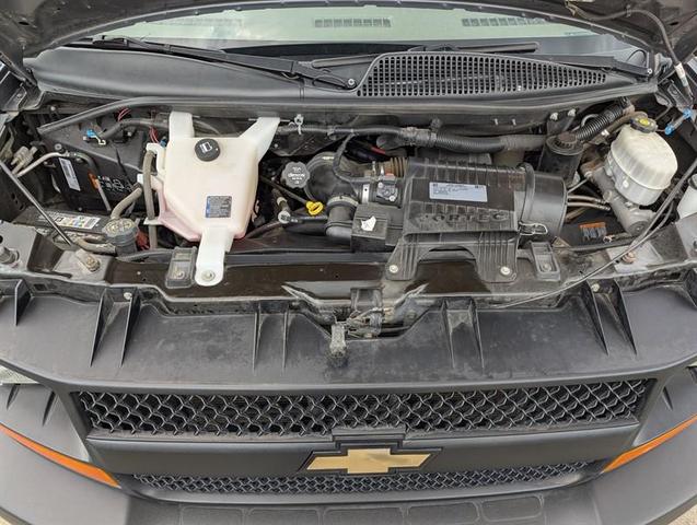 Photo of 2017 Gray Chevrolet Express 2500