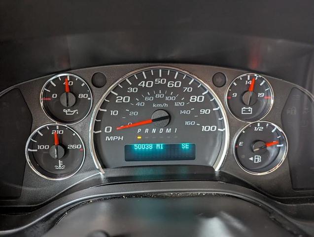Photo of 2017 Gray Chevrolet Express 2500