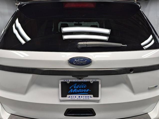 Photo of 2019 White Ford Utility Police Interceptor