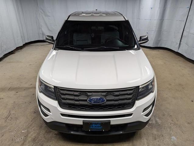 Photo of 2019 White Ford Utility Police Interceptor