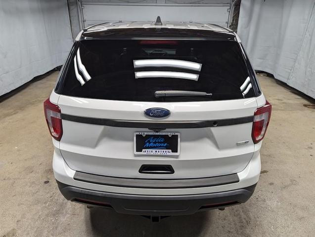 Photo of 2019 White Ford Utility Police Interceptor