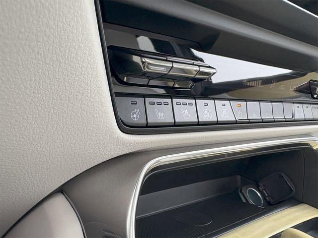 Photo of 2025 Rhodium Mazda CX-90