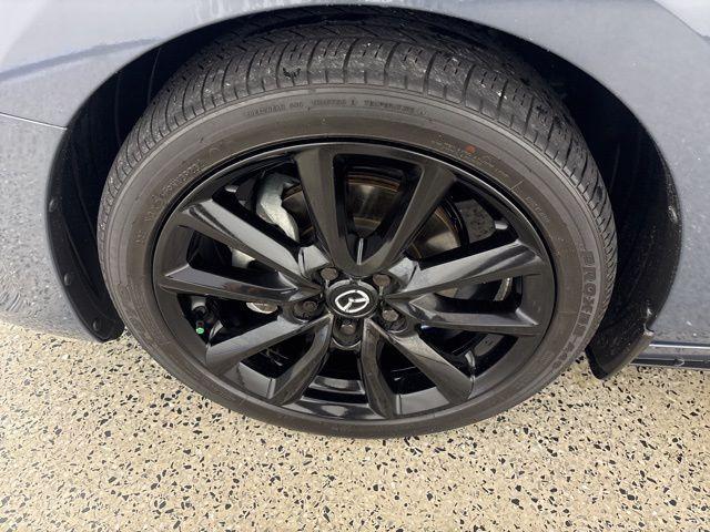 Photo of 2024 Polymetal Gray Metallic Mazda Mazda3