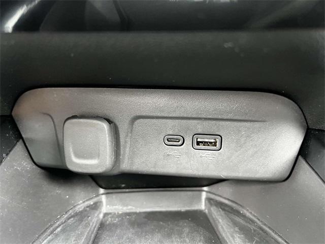 Photo of 2024 Mosaic Black Metallic Chevrolet Trax