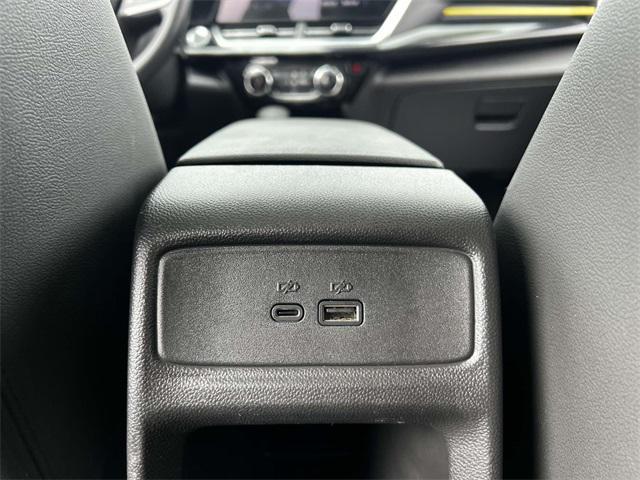 Photo of 2024 Mosaic Black Metallic Chevrolet Trax