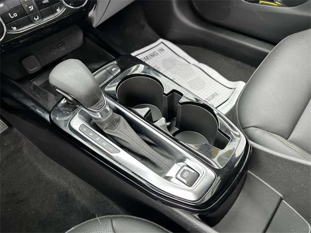 Photo of 2024 Mosaic Black Metallic Chevrolet Trax