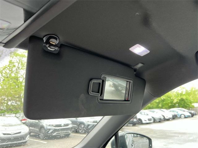 Photo of 2022 Deep Black Pearl Volkswagen Tiguan