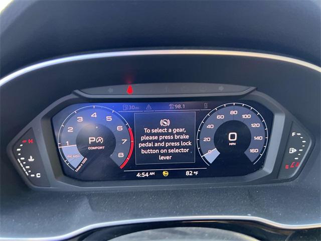 Photo of 2021 White Audi Q3