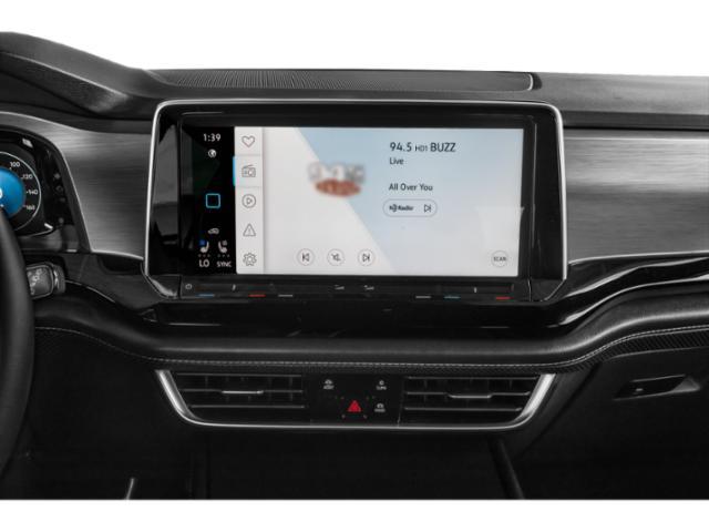 Photo of 2025 Deep Black Pearl Volkswagen Atlas Cross Sport