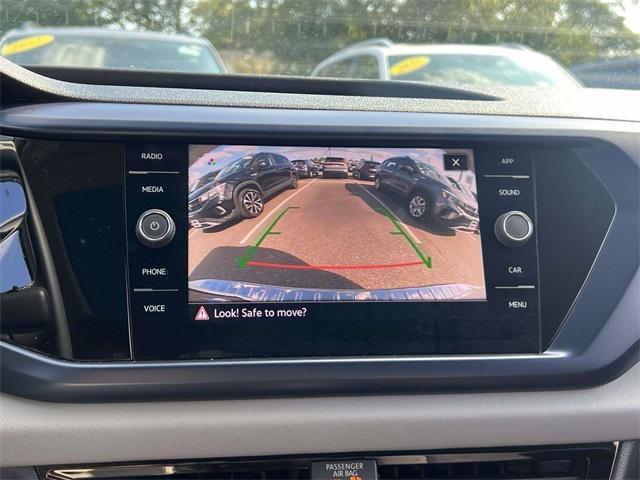 Photo of 2022 Pure White Volkswagen Taos