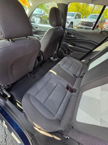 Photo of 2024 Blue Glow Metallic Chevrolet Trax