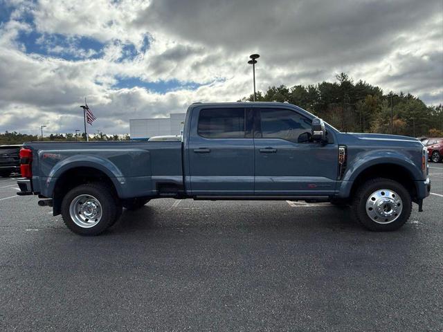 Photo of 2023 Azure Gray Metallic Tri-Coat Ford F-450