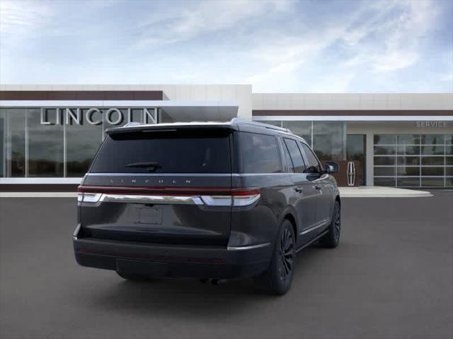 Photo of 2024 Infinite Black Metallic Clearcoat Lincoln Navigator