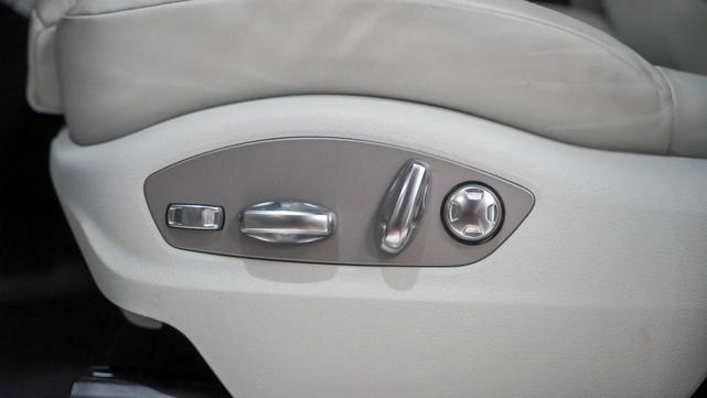 Photo of 2022 Chalk Porsche Macan