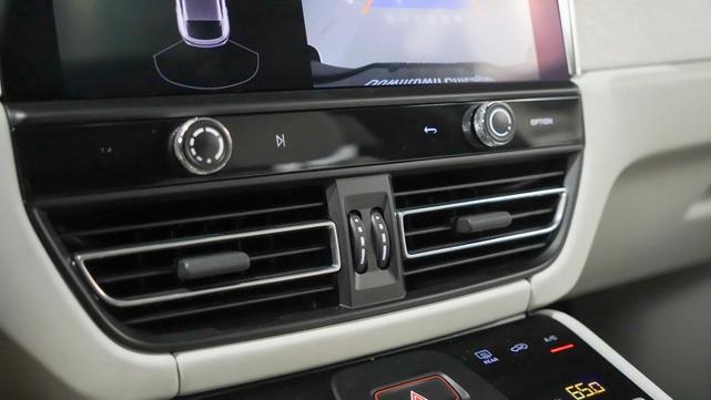 Photo of 2022 Chalk Porsche Macan