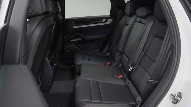Photo of 2026 White Porsche Cayenne