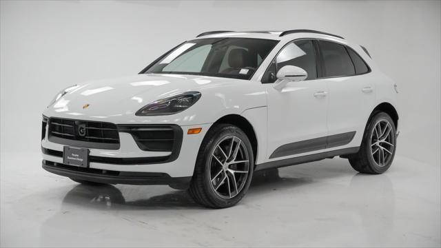 Photo of 2025 White Porsche Macan
