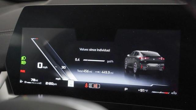 Photo of 2025 Black Sapphire Metallic BMW X2