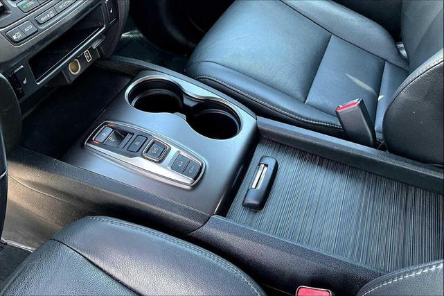 Photo of 2022 Modern Steel Metallic Honda Pilot