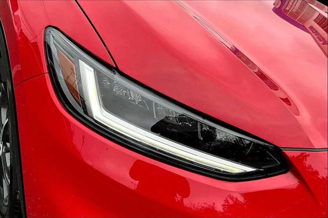 Photo of 2023 Milano Red Honda HR-V