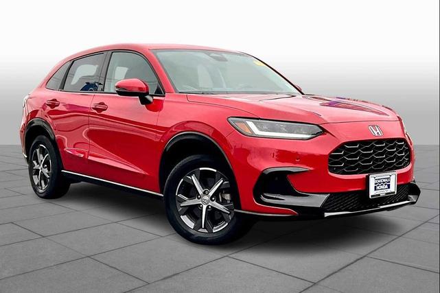 Photo of 2023 Milano Red Honda HR-V