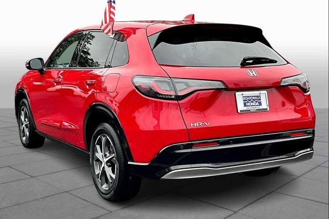 Photo of 2023 Milano Red Honda HR-V