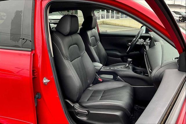 Photo of 2023 Milano Red Honda HR-V