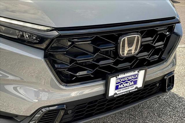 Photo of 2025 Gray Honda CR-V Hybrid