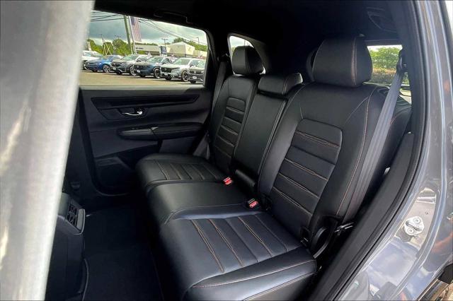 Photo of 2025 Gray Honda CR-V Hybrid