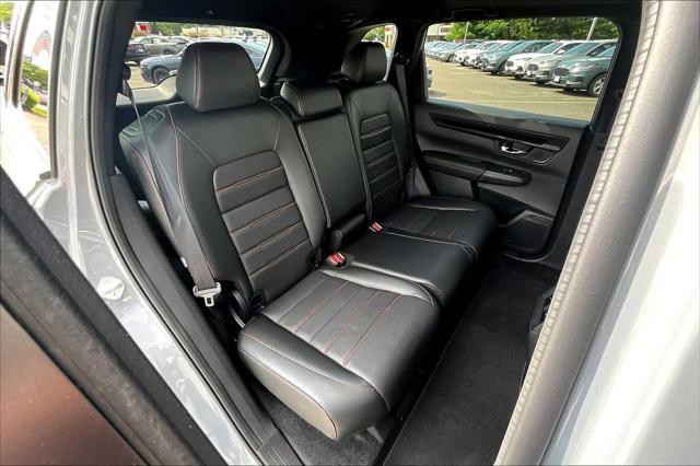 Photo of 2025 Gray Honda CR-V Hybrid