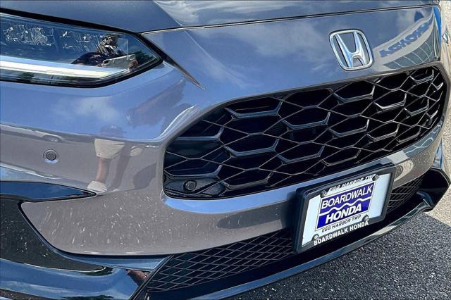Photo of 2025 Modern Steel Metallic Honda HR-V