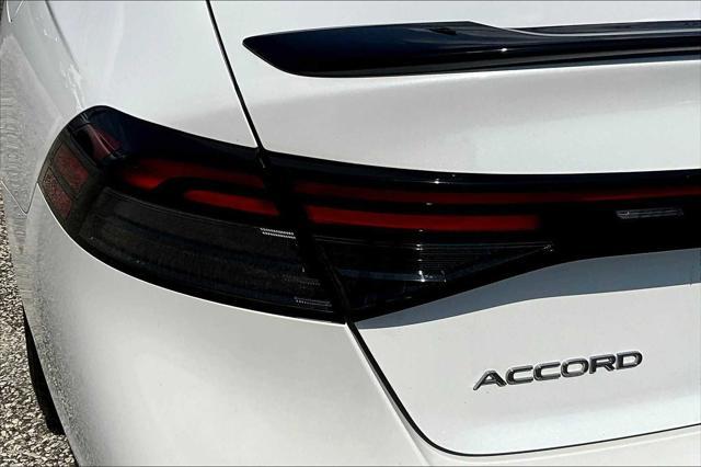 Photo of 2023 Platinum White Pearl Honda Accord Hybrid