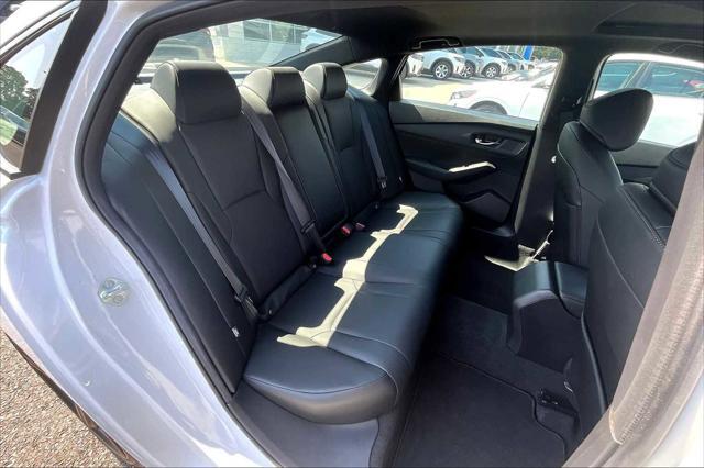 Photo of 2023 Platinum White Pearl Honda Accord Hybrid